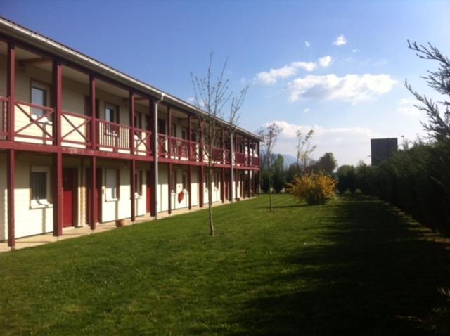 Couett' Hotel Rumilly Rumilly  Zewnętrze zdjęcie