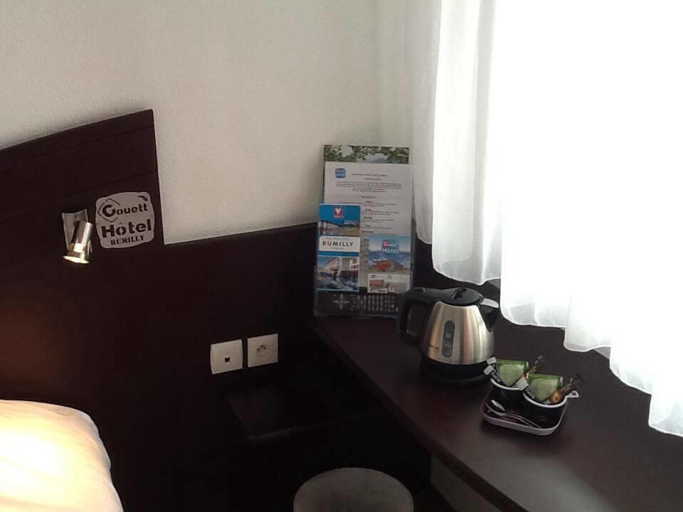 Couett' Hotel Rumilly Rumilly  Pokój zdjęcie